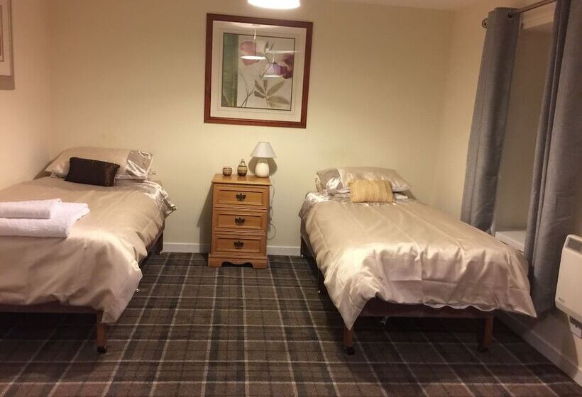 مبيت وإفطار The Harvest Coaching Inn