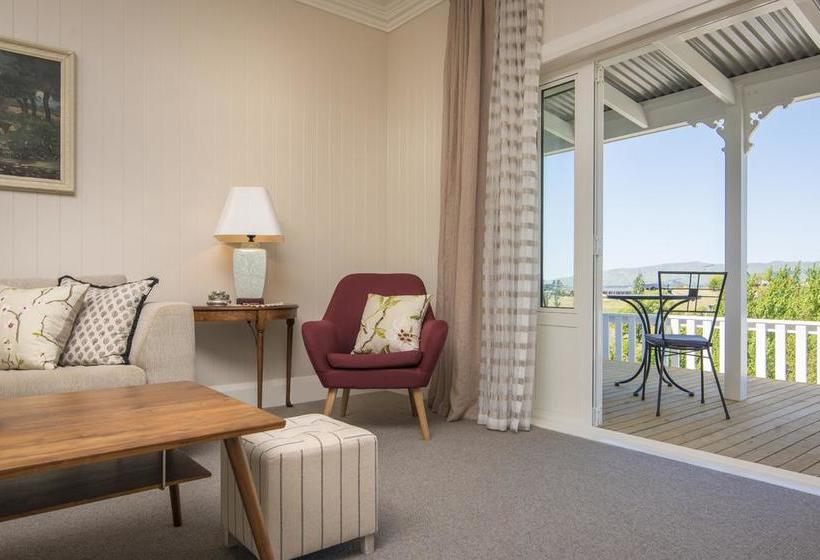 צימר Willow S Green