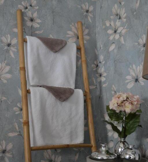 Bed & Breakfast Aan De Beek