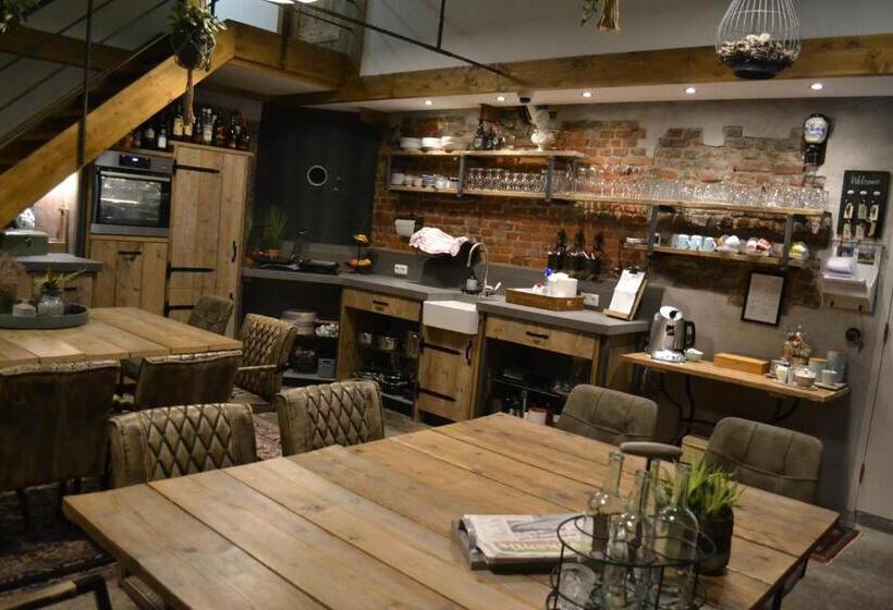 Bed & Breakfast Aan De Beek