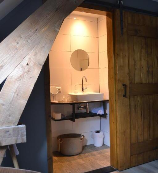 Bed & Breakfast Aan De Beek