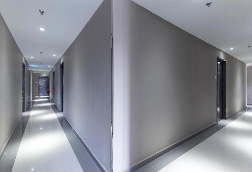 酒店 99 Kelana Jaya