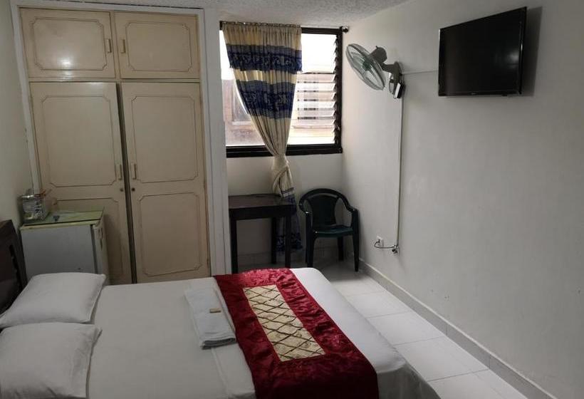 Отель Alferes Ibagué