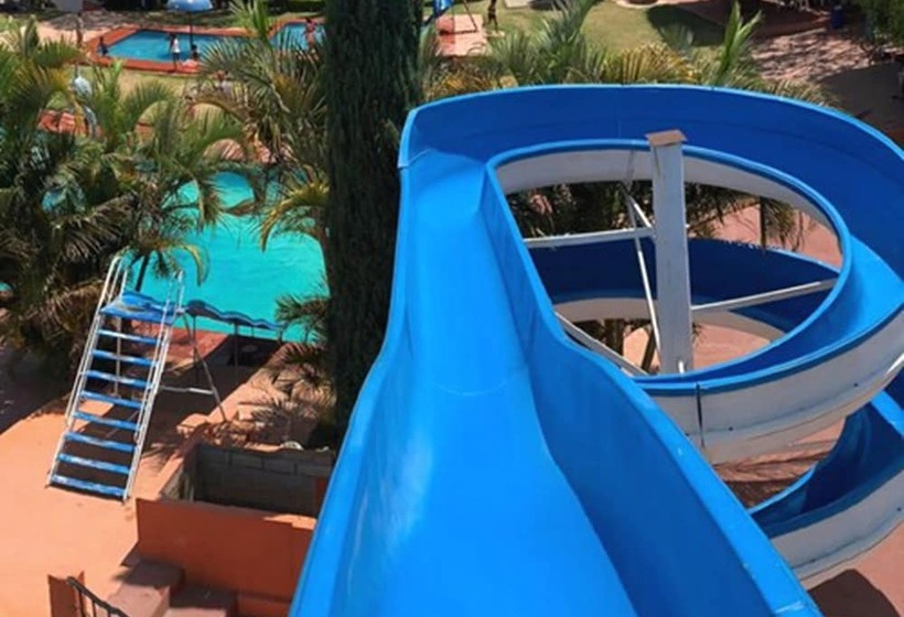 Отель & Balneario Los Angeles