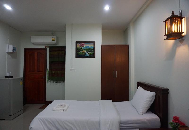 ホテル Banmy Baanmai