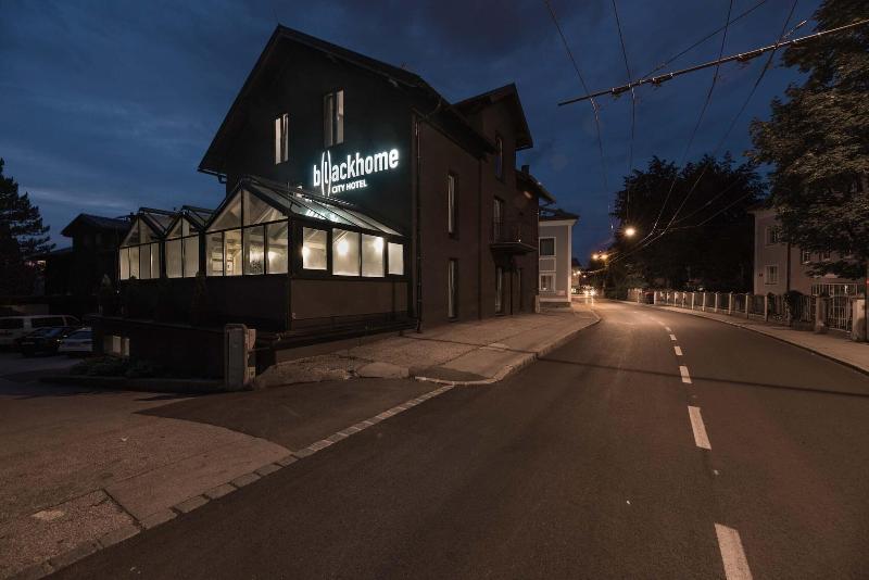 Hotel Blackhome Salzburg City I Contactless Checkin