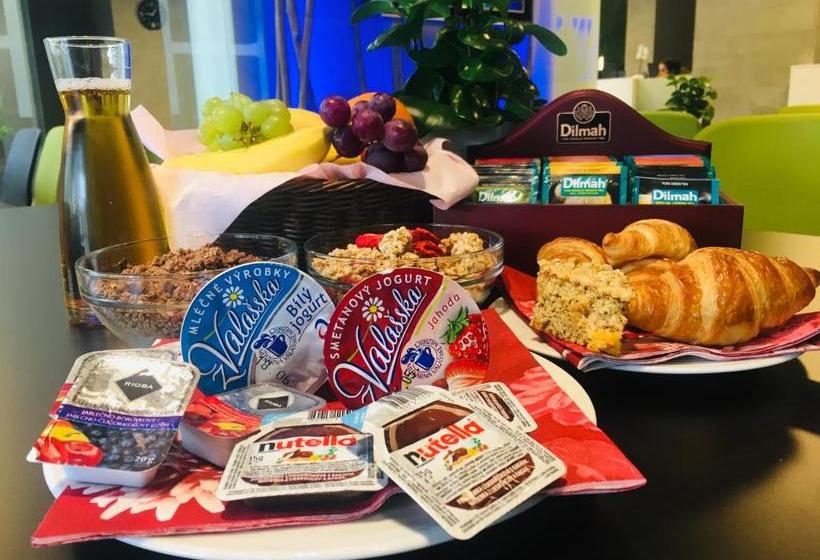 Отель Buly Opava