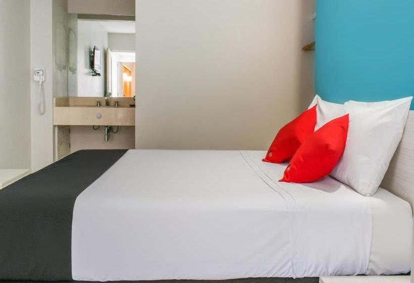 ホテル Capital O Sc