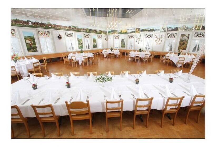 ホテル Gasthaus Rossfall