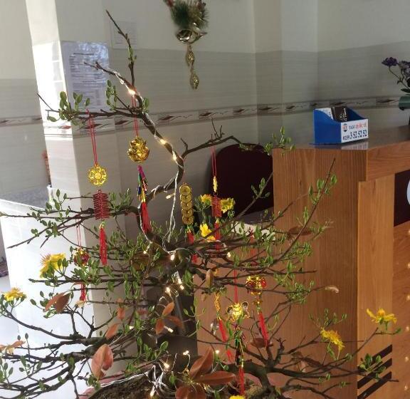 هتل Khách Sạn Thu Thảo