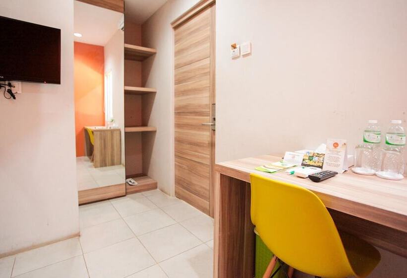 فندق Legreen Suite Supomo