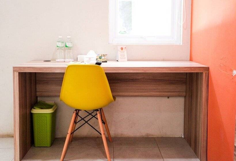 Hotel Legreen Suite Supomo