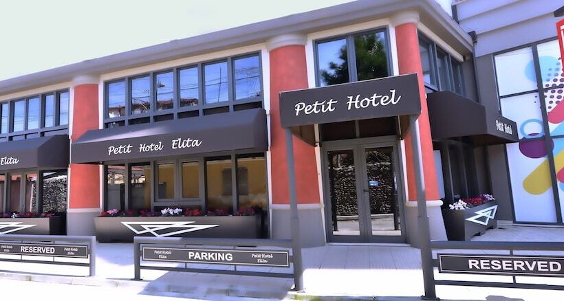 Petit Hotel Elita