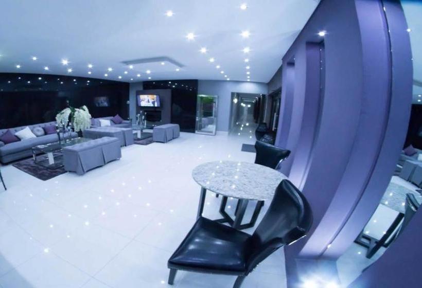 Gran Hotel Cantera La Plaza