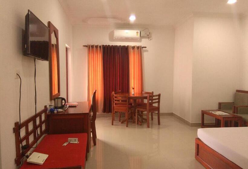 ホテル Sandra Palace