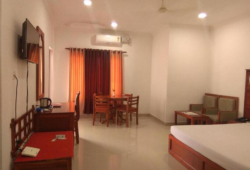 ホテル Sandra Palace