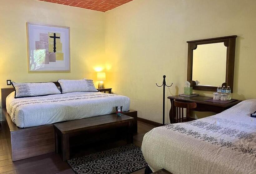 هتل Siglo Xvii Art Gallery