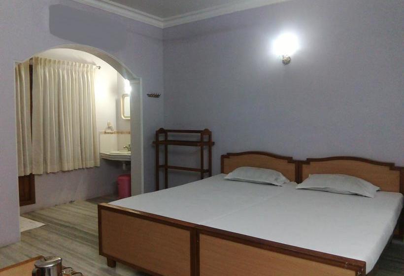 Отель Sivamurugan