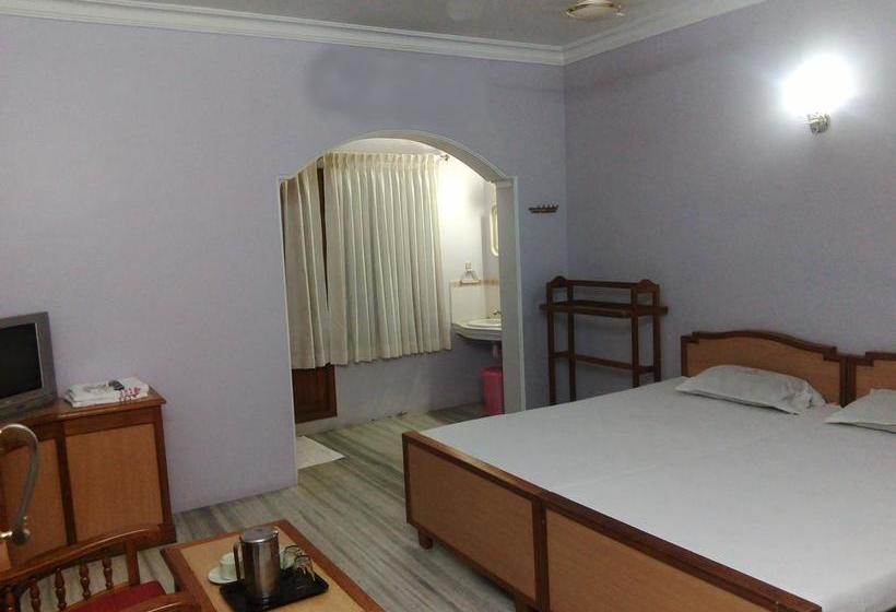 Отель Sivamurugan