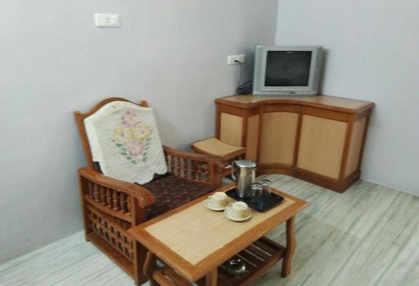 Отель Sivamurugan