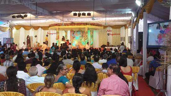 ホテル Srichackra International