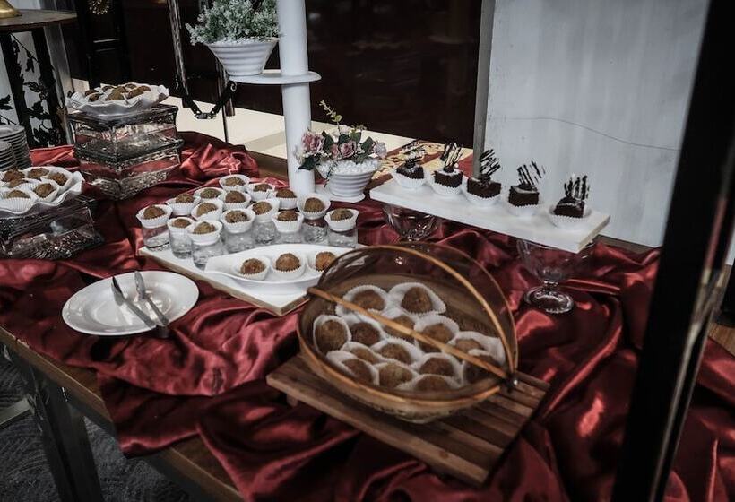 Отель Tc Damhil Ung