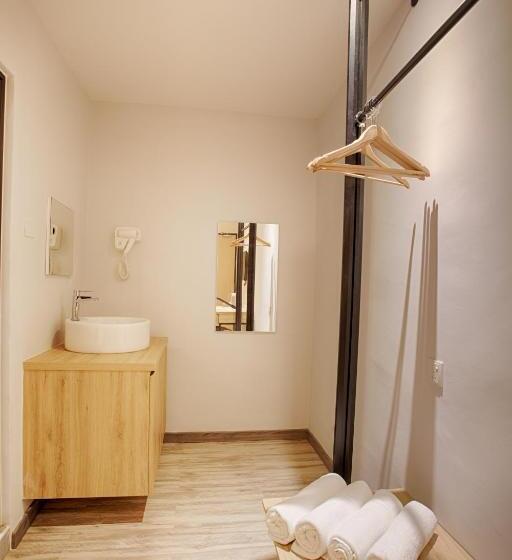 בית מלון כפרי The Marion