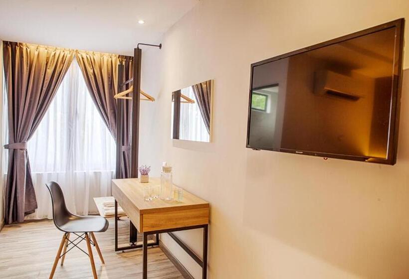 בית מלון כפרי The Marion