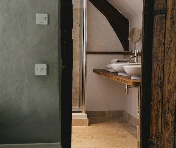 בית מלון כפרי Weeke Barton