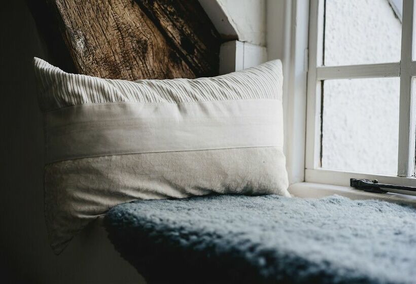 בית מלון כפרי Weeke Barton