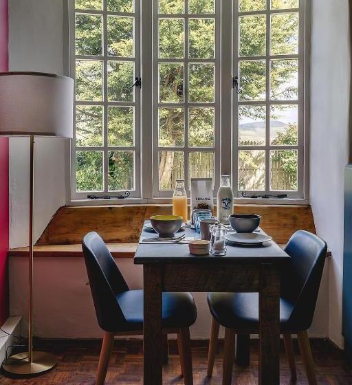 בית מלון כפרי Weeke Barton