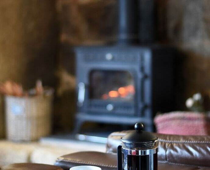 בית מלון כפרי Weeke Barton