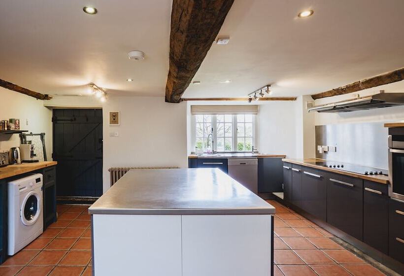 בית מלון כפרי Weeke Barton