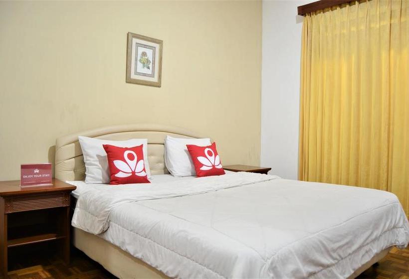 Отель Zen Rooms Basic Cipanas Km.78