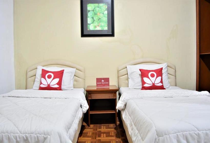 Отель Zen Rooms Basic Cipanas Km.78