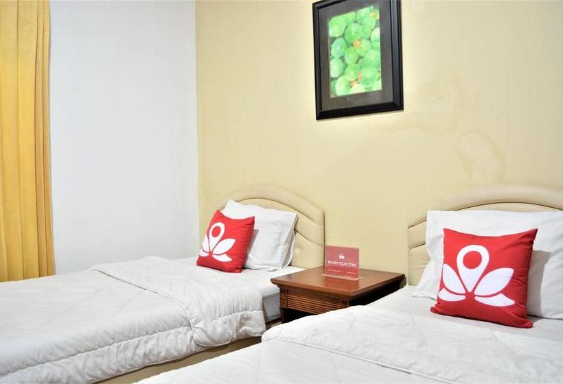 Отель Zen Rooms Basic Cipanas Km.78