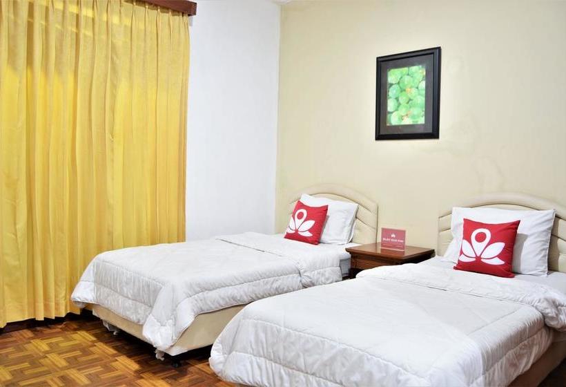 Отель Zen Rooms Basic Cipanas Km.78