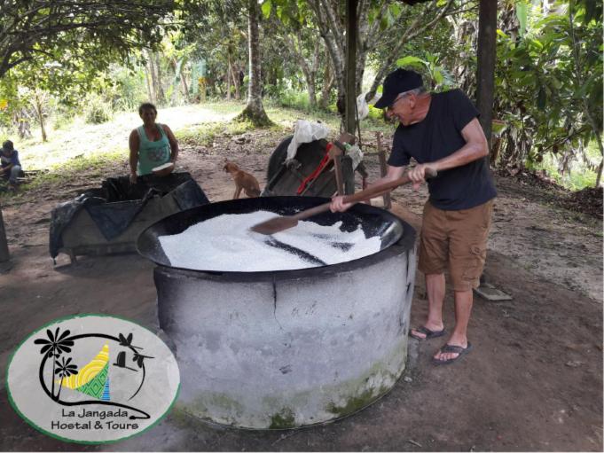 La Jangada Hostel & Tours