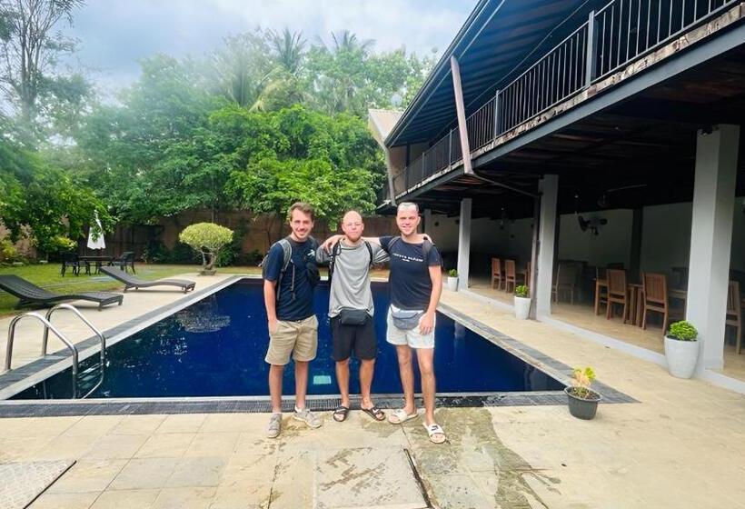 汽车旅馆 Honey Tree Polonnaruwa