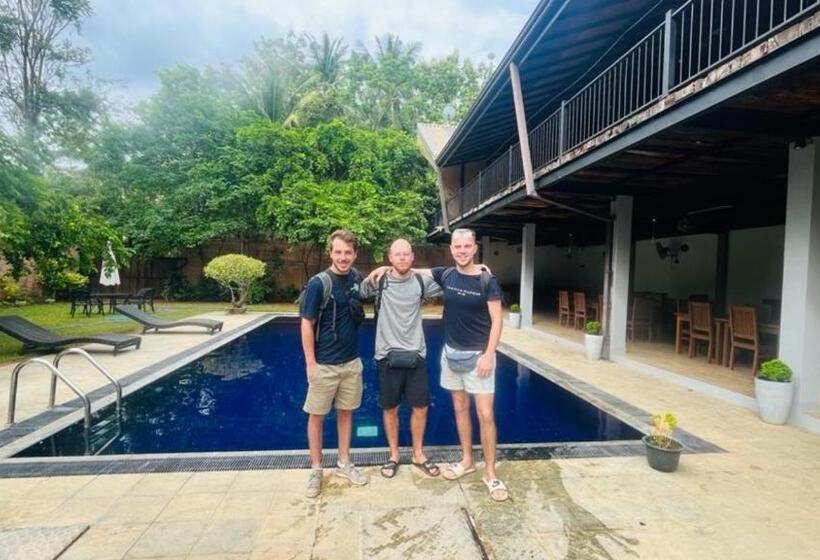 汽车旅馆 Honey Tree Polonnaruwa