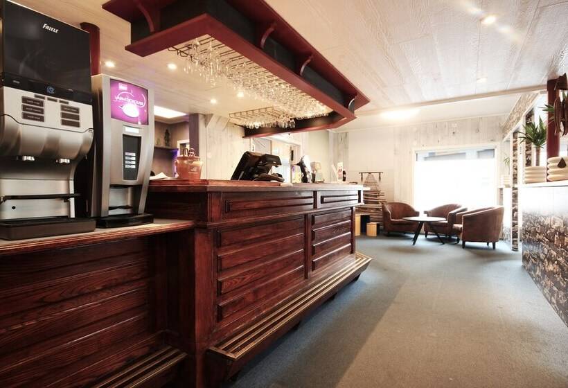 مُتل Napoli Resturant & Hotell As