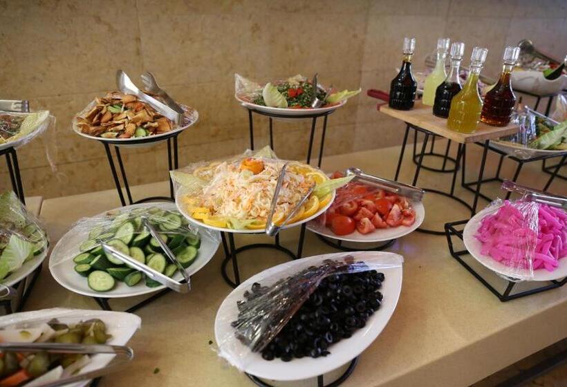 O Beach Hotel & Resort