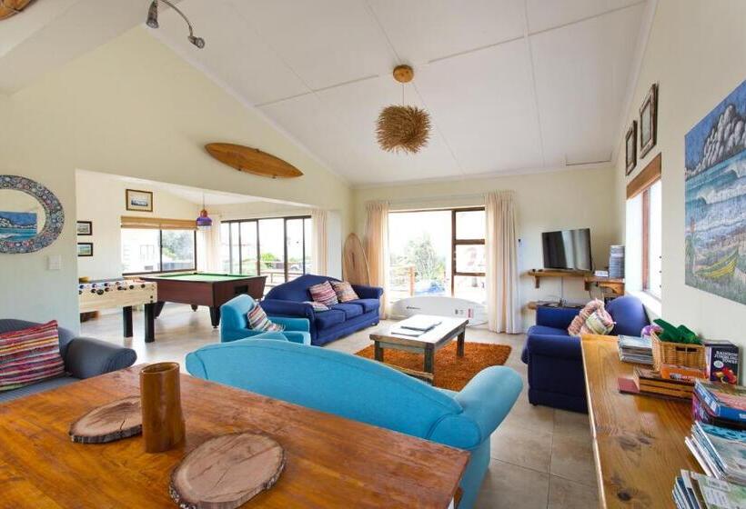 هاستل Aloe Again