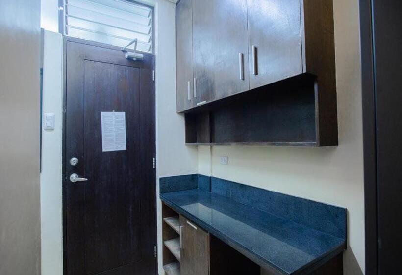 호스텔 Monchere Dormitory