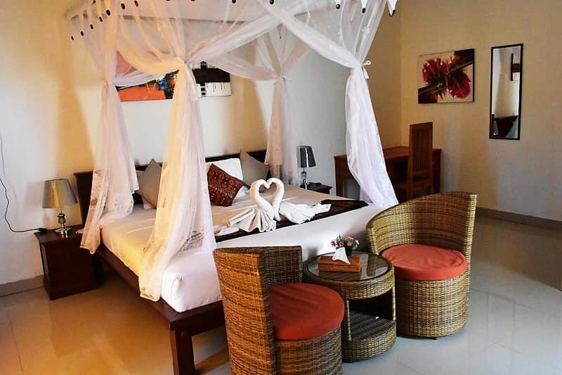 הוסטל The Barari Villas