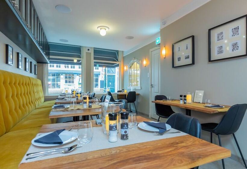 ベッドアンドブレックファースト Exlibris Boutique