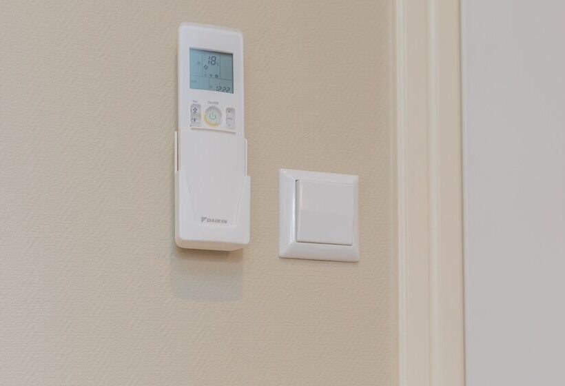 ベッドアンドブレックファースト Exlibris Boutique