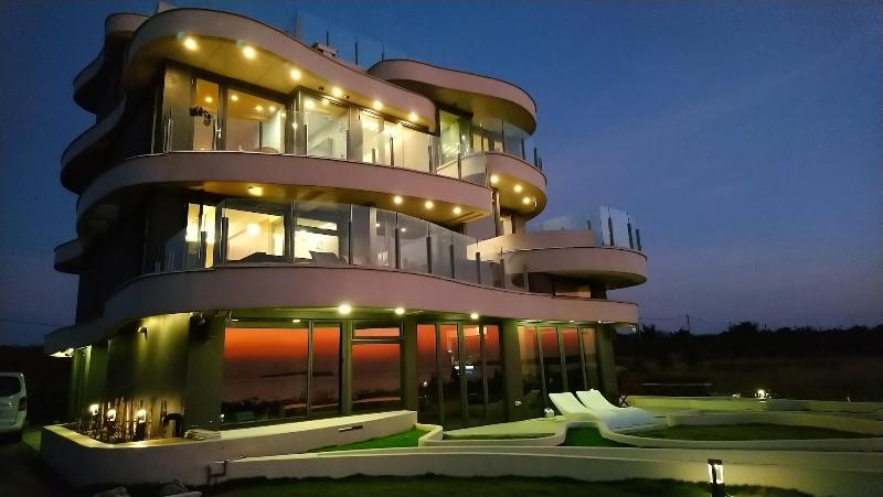 مبيت وإفطار Laguna Villas & Resorts