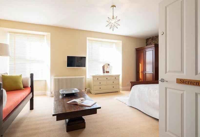 Bed and Breakfast Sennen Rise