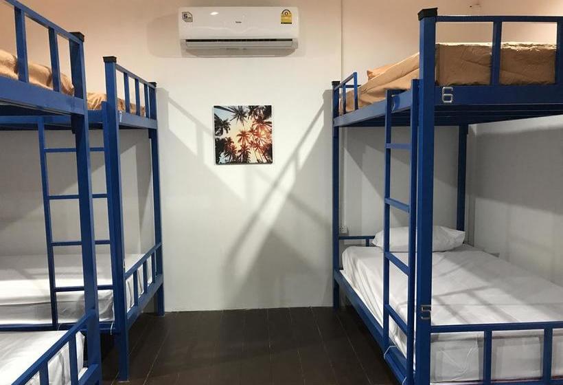 Cancun Beach Party Hostel